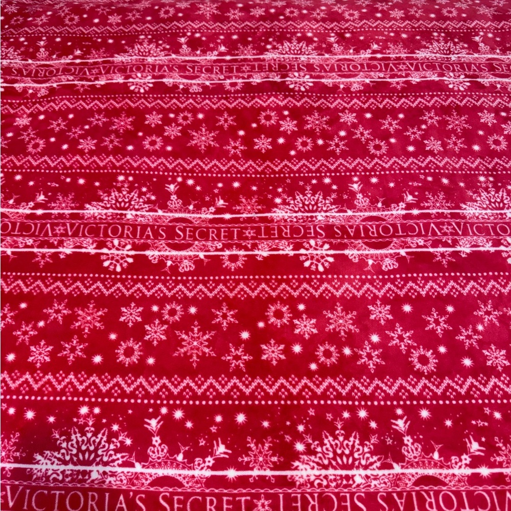 Victoria's Secret Red Snowflake Throw Blanket